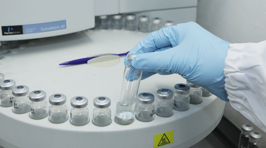 残留溶媒・元素不純物